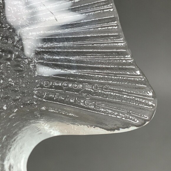 Arcoroc France Fish Clear Textured Glass Plate 10 3/4" - Picture 4 of 4